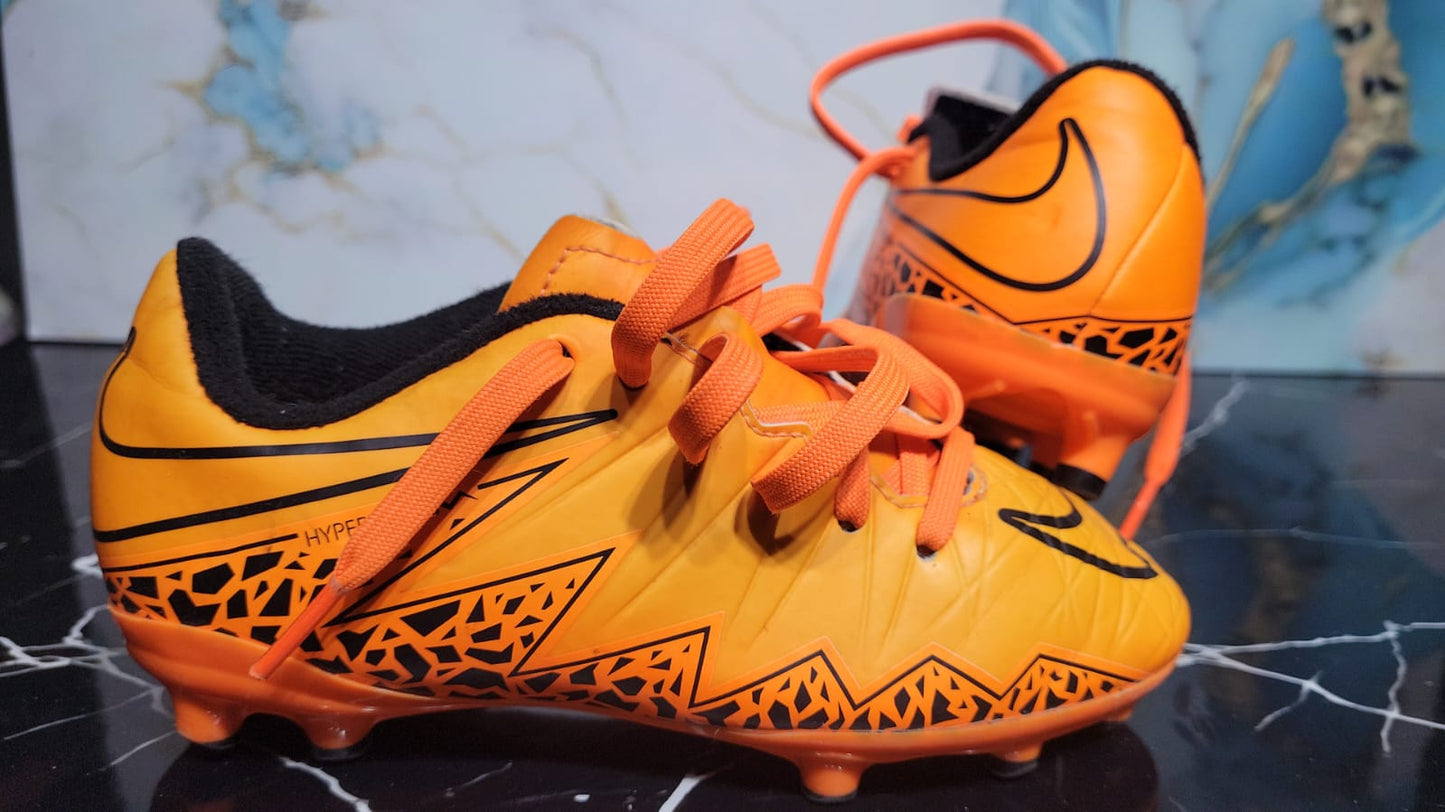 NIKE – Zapatillas Hypervenom Phelon II FG (UNISEX JUNIOR)