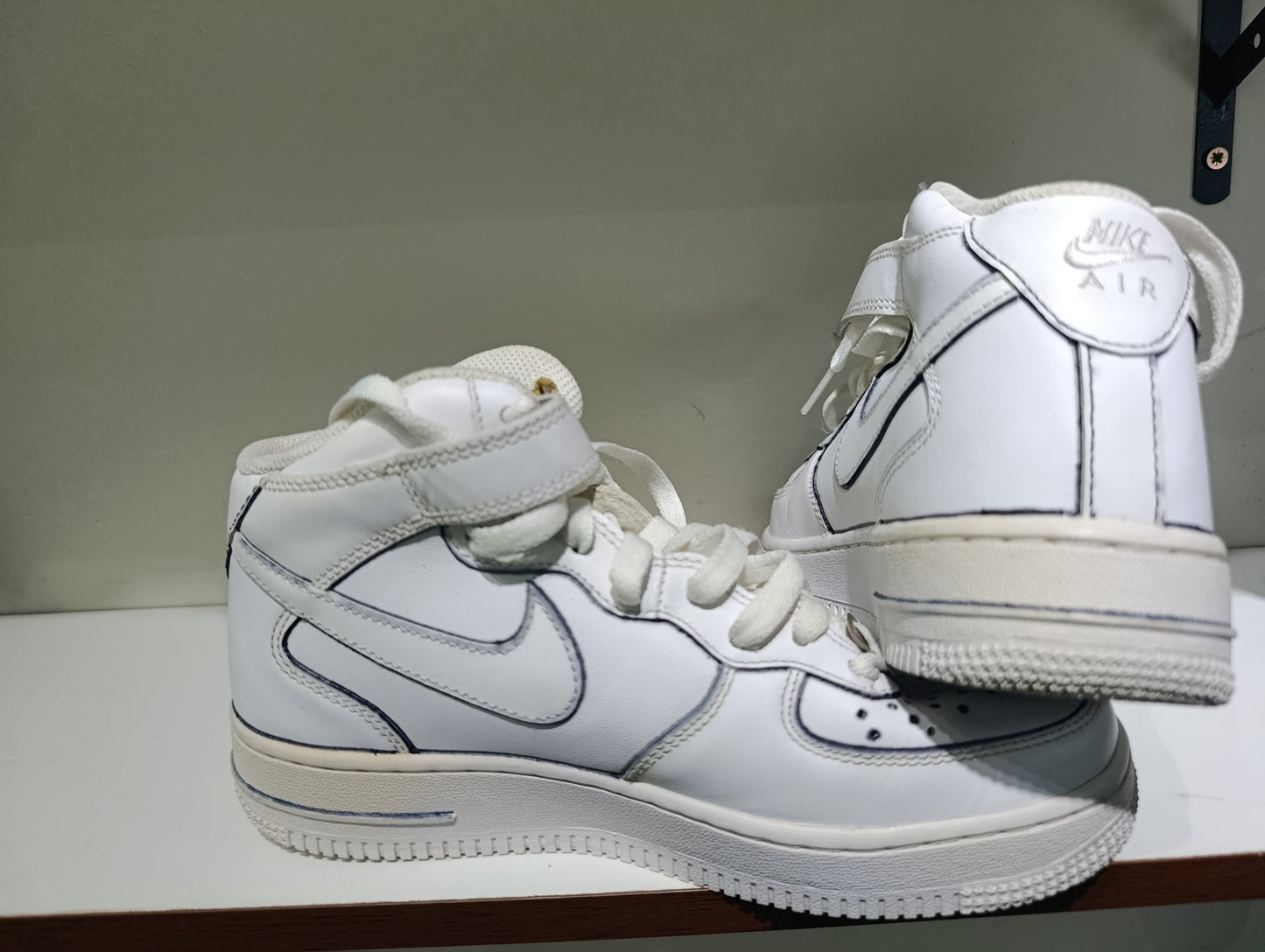 Nike Air Force 1 Mid