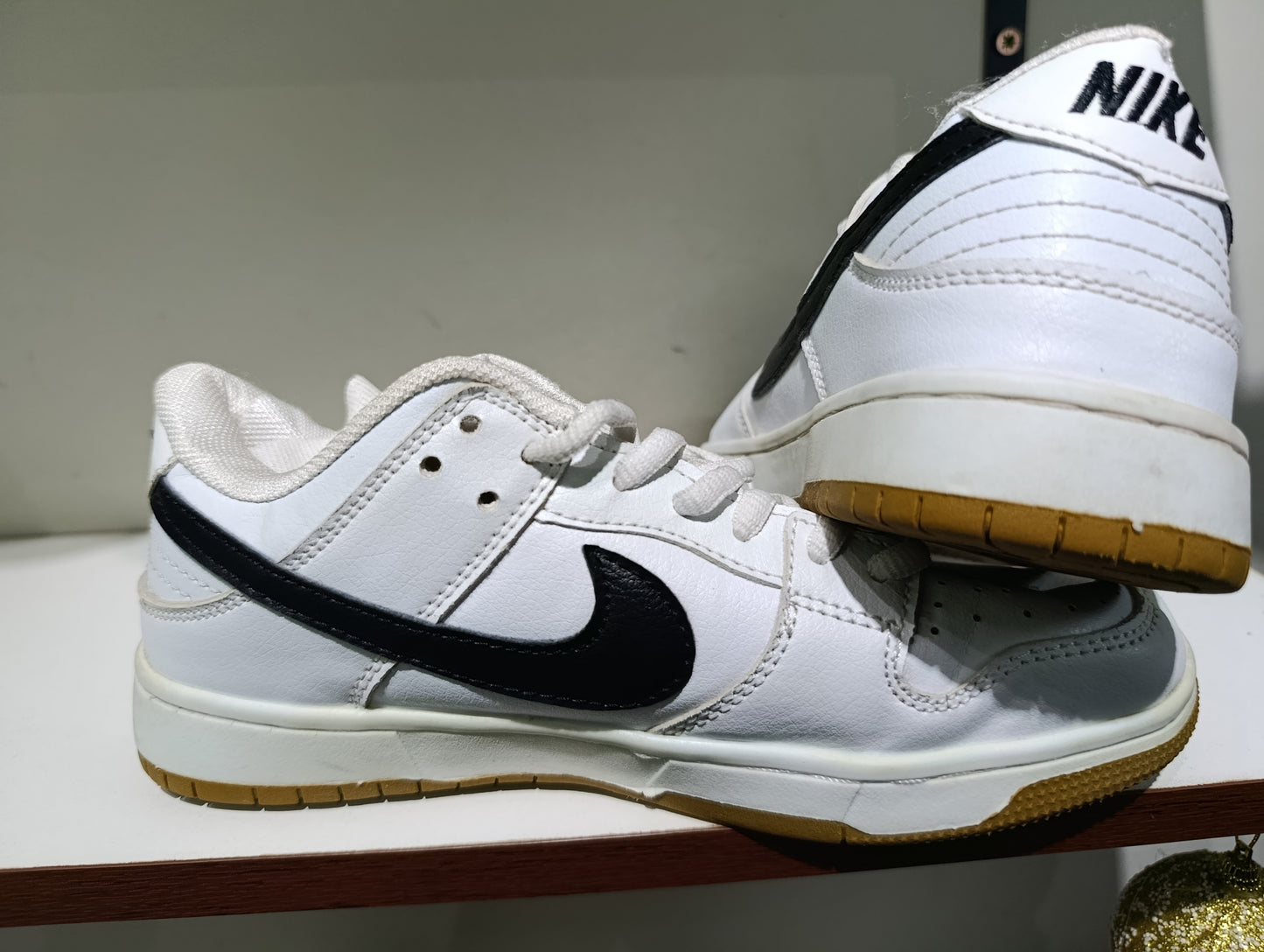 Nike SB Dunk Low White Gum