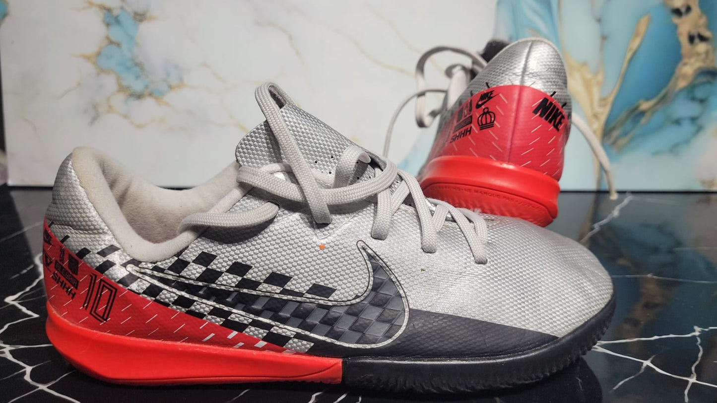 NIKE – Zapatillas Jr. Mercurial Vapor 13 Academy Neymar Jr. Ic - (Unisex Júnior)