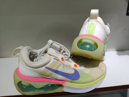 Nike Air Max 2021
