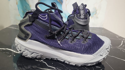 NIKE – Zapatillas ACG Mountain Fly 2 Low GORE-TEX (Dark Obsidian)