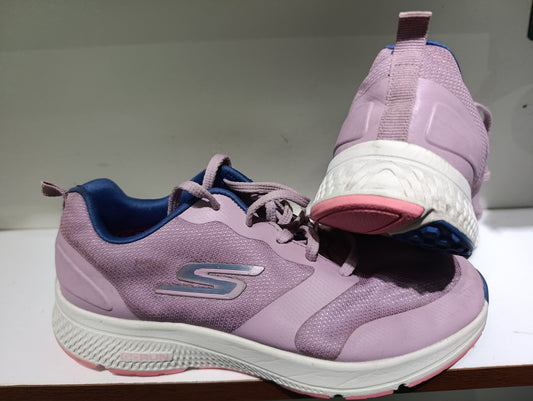 Skechers GO RUN Consistent