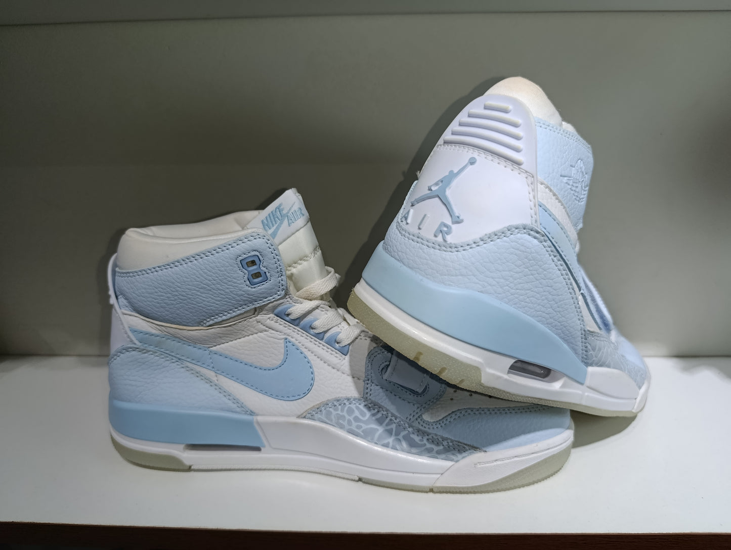 Air Jordan Legacy 312